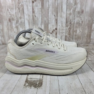 Brooks Ghost Max Womens Running Shoes Cream Pink 1204201B160 Size 9 B Medium