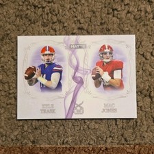 Wild Card 2021 MATTE Dueling Guns MDG-4 Kyle Trask Mac Jones Football Insert