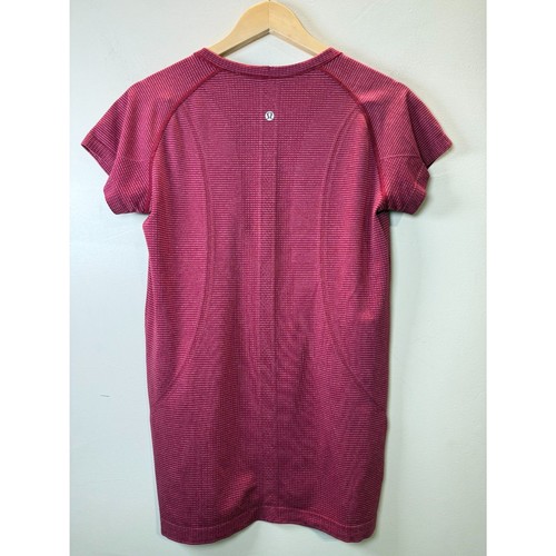 Lululemon Swiftly Tech SS Crewneck Tonka Stripe Women’s Size 10 Bumble Berry - Picture 6 of 6