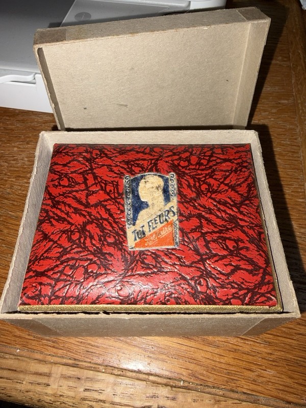 Antique Egyptian Deco Red Leather Boxed Flesh Unopened Face Powder Health-O