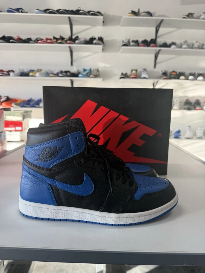 Size 10.5 - Jordan 1 Retro OG High Royal - Image 2 of 4