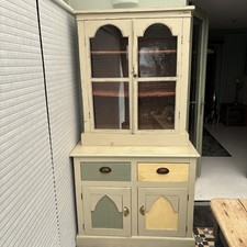 French dresser Cabinet 2 Piece , 2 Drawer, 2 Cupboard Door.