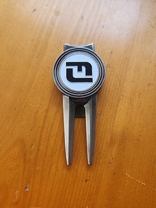 Foot Joy Golf Shoes Logo Divot Tool Ball Marker Clip