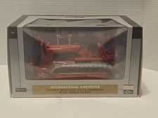 INTERNATIONAL HARVESTER TD-24 CRAWLER RED 1/25 DIECAST MODEL BY SPECCAST ZJD1844