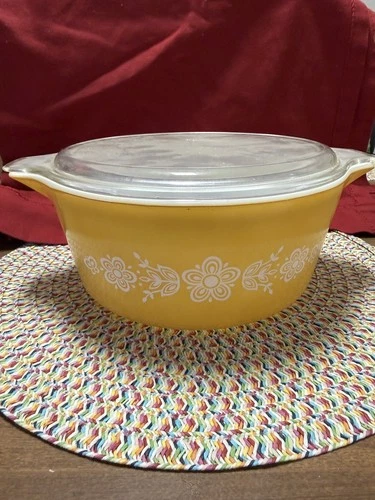 Vintage Pyrex Butterfly Gold 475-B 2 1/2 Qt. Casserole Dish Mixing Bowl with Lid