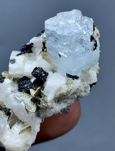 33g Natural Terminated Stunning Aquamarine Crystal From Skardu Pakistan - Picture 2 of 10