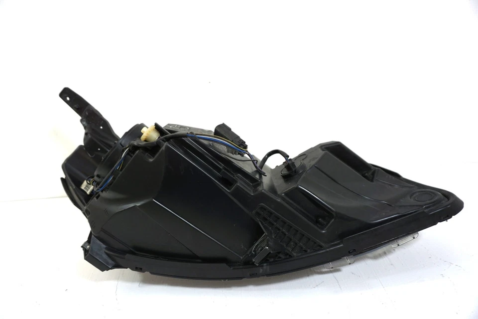 OEM 2016-2018 Chevrolet Malibu Driver Left Halogen Projector Headlight 84324410 - Изображение 3 из 4