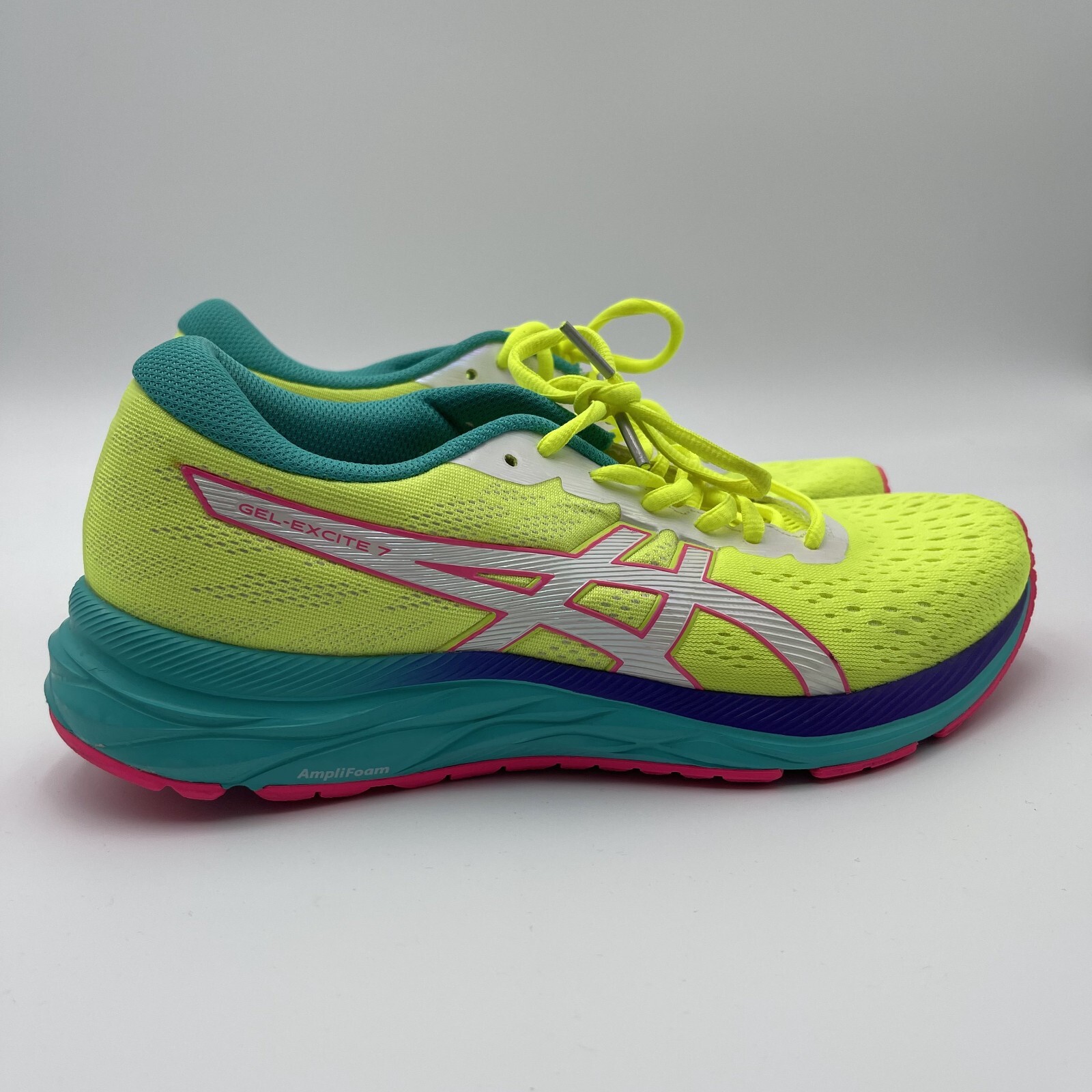 Asics Womens Gel Excite 7 1012A801 Yellow Running Shoes Sneakers Size 10