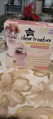 Tommee Tippee Closer to Nature 9oz Anti-Colic 0m+  2 Bottle Set NEW IN BOX