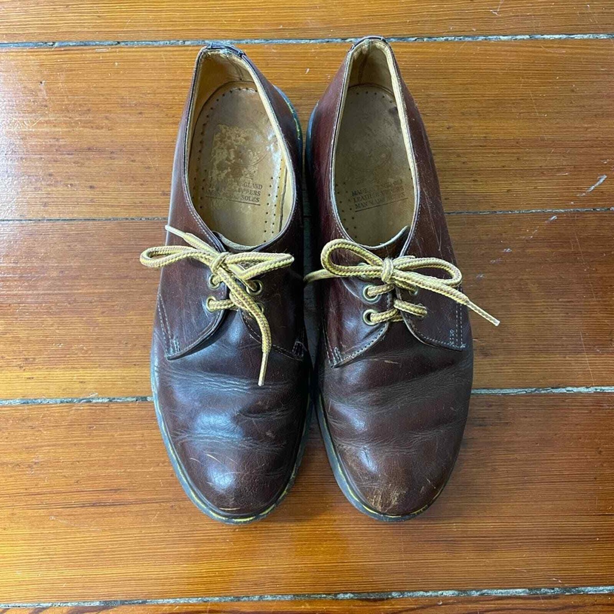 Dr.Martens England LIMITED アカエイ UK8 新品 - 靴