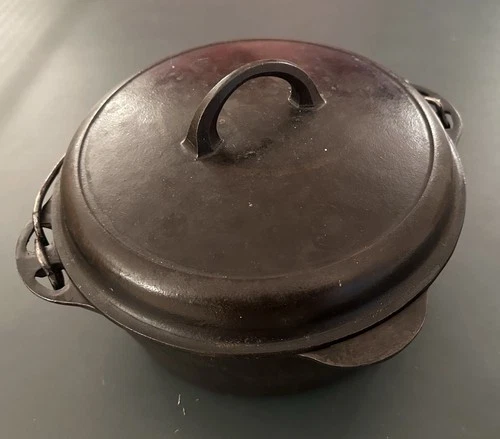 GRISWOLD #8 CAST IRON TITE-TOP DUTCH OVEN, #1278C, WITH BASTING LID #1283A