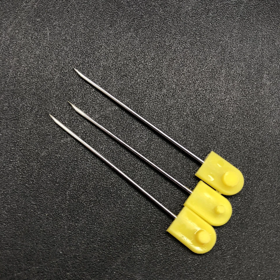 Easy Punch Embroidery Machine Replacement 3 Needles & 1 Threader - Image 3 of 4