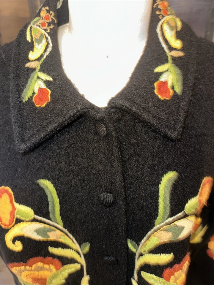 Dean и белый цветочный вышивка свитер шерсти средний - Изображение 4 из 4