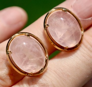 SOLID YELLOW GOLD .8" 7.55GRAMS ROSE QUARTZ CLIP ON OMEGA BACKS VINTAGE EARRINGS