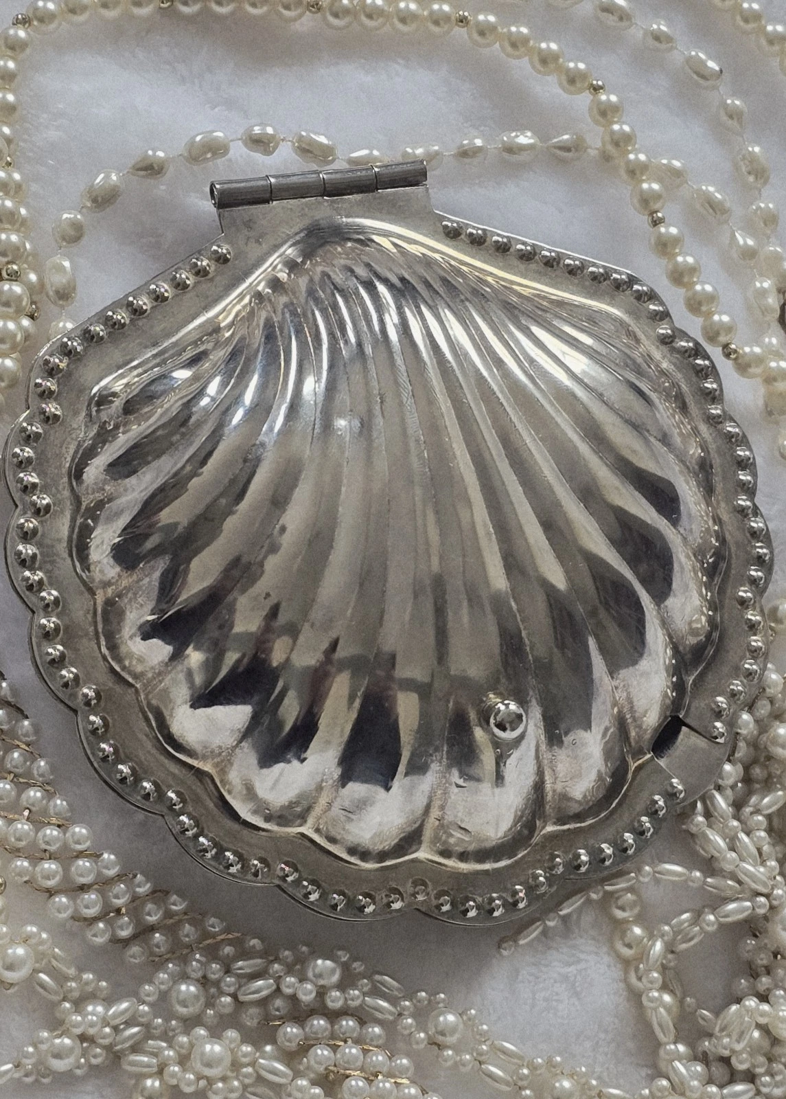 Vintage Leonard Silver Plate Clam Shell Butter Dish Removable Glass Insert