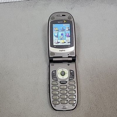 Vintage Sanyo SCP-2400 Sprint Flip Phone Tested Works Collector Read CDMA