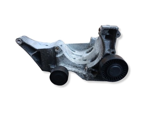 BMW 3 E90 E91 2009 Halterung Lichtmaschine 7802639 Diesel 105kW ROB54026