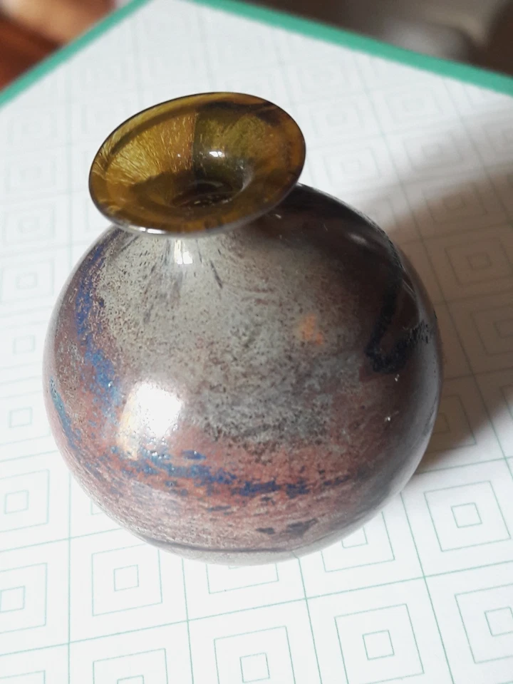 Mundgeblasene kleine Vase, Kugelvase, 4,5 cm hoch, amber  blau und andere Farben - Bild 2 von 4