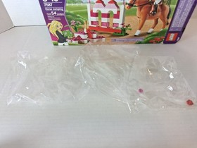 LEGO 7587 Belville: Horse Jumping Building Set ALMOST COMPLETE! MISSING 2 PIECES