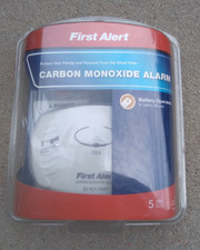 First Alert Carbon Monoxide Alarm Battery Operated NEW