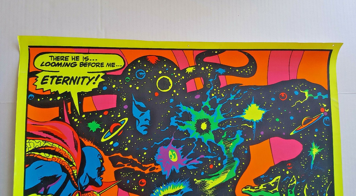 DR. STRANGE MEETS ETERNITY Poster VINTAGE 33
