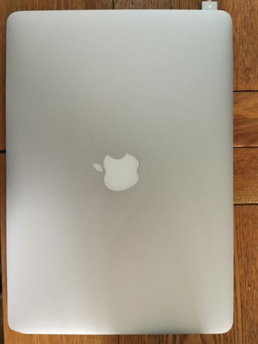 Apple MacBook Air A1466 13.3" Laptop - C1MPF1PDG944 Turkish Keyboard (Mar, 2015) - Picture 9 of 12