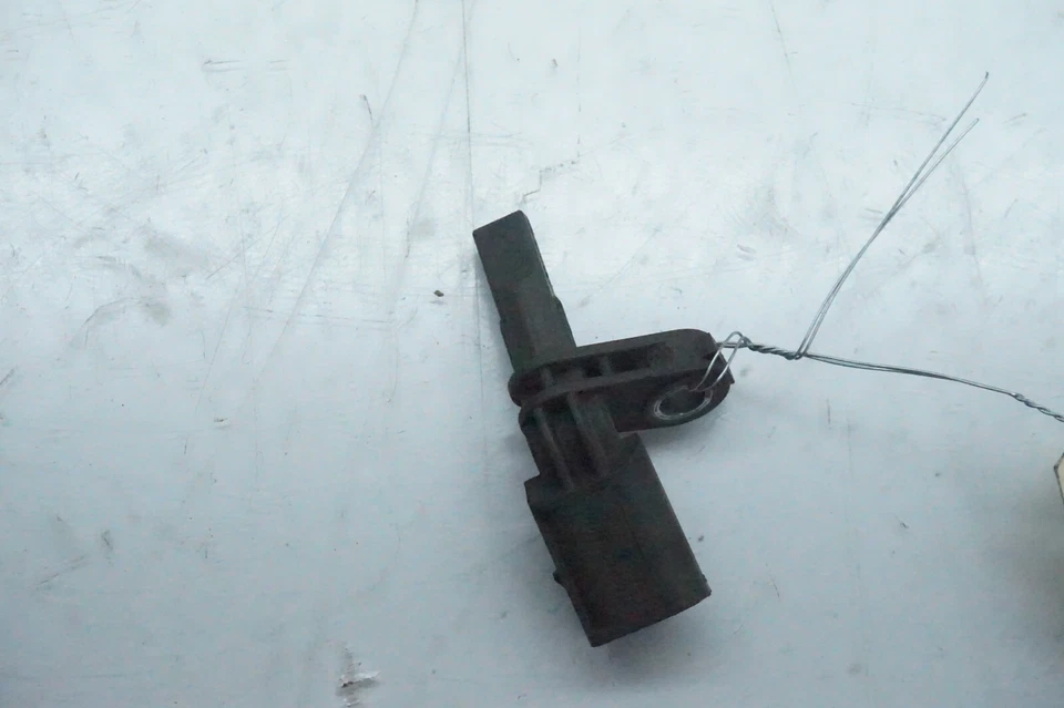 2018-2022 Volkswagen Tiguan OEM Right Rear ABS Wheel Speed Sensor WHT003856 - Image 2 of 4