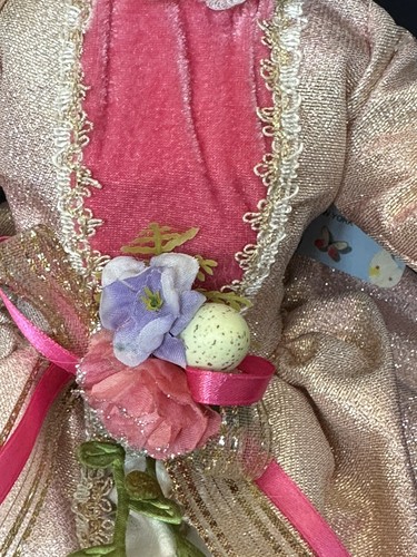 Nuevo con etiquetas Cynthia Rowley GRANDE 28" Conejo de Pascua Hada Elfo Estante Muñeca de Estante - Imagen 9 de 16
