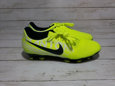 mens soccer cleats size 10.5