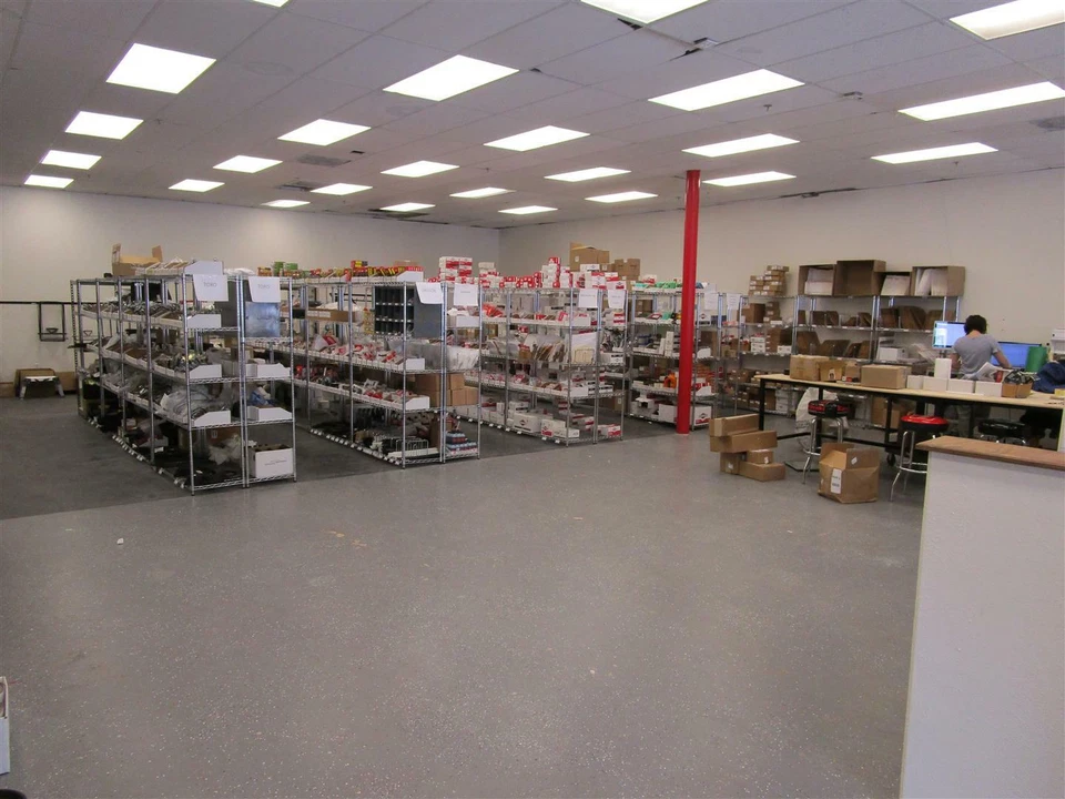 Genuine Briggs & Stratton Mikuni 808656 Fuel Pump 24 393 16-S Kohler Vacuum Gas - Image 4 of 4