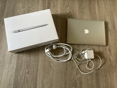 Apple MacBook Air A1466 33,8 cm (13,3 Zoll) Laptop - MD761D/B (Juni, 2014)