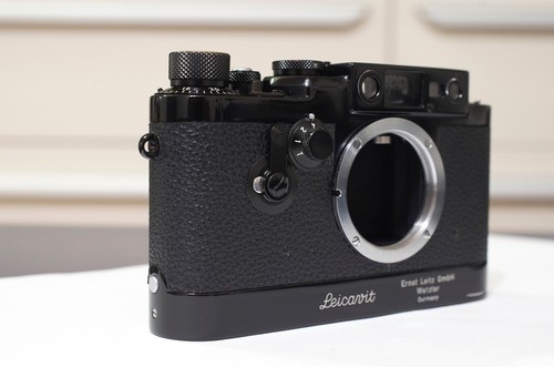 Leica IIIG mit Leicavit schwarz Lack *** perfect condition *** - Bild 7 von 15