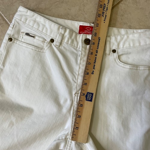 Oscar De LA Renta Jeans women’s US 12/ 30” white flair leg denim. - Picture 10 of 14