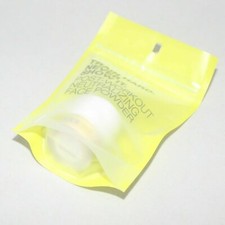 Clinique Fit Post-Workout Neutralizing Face Powder Full Size + Free bonus sample