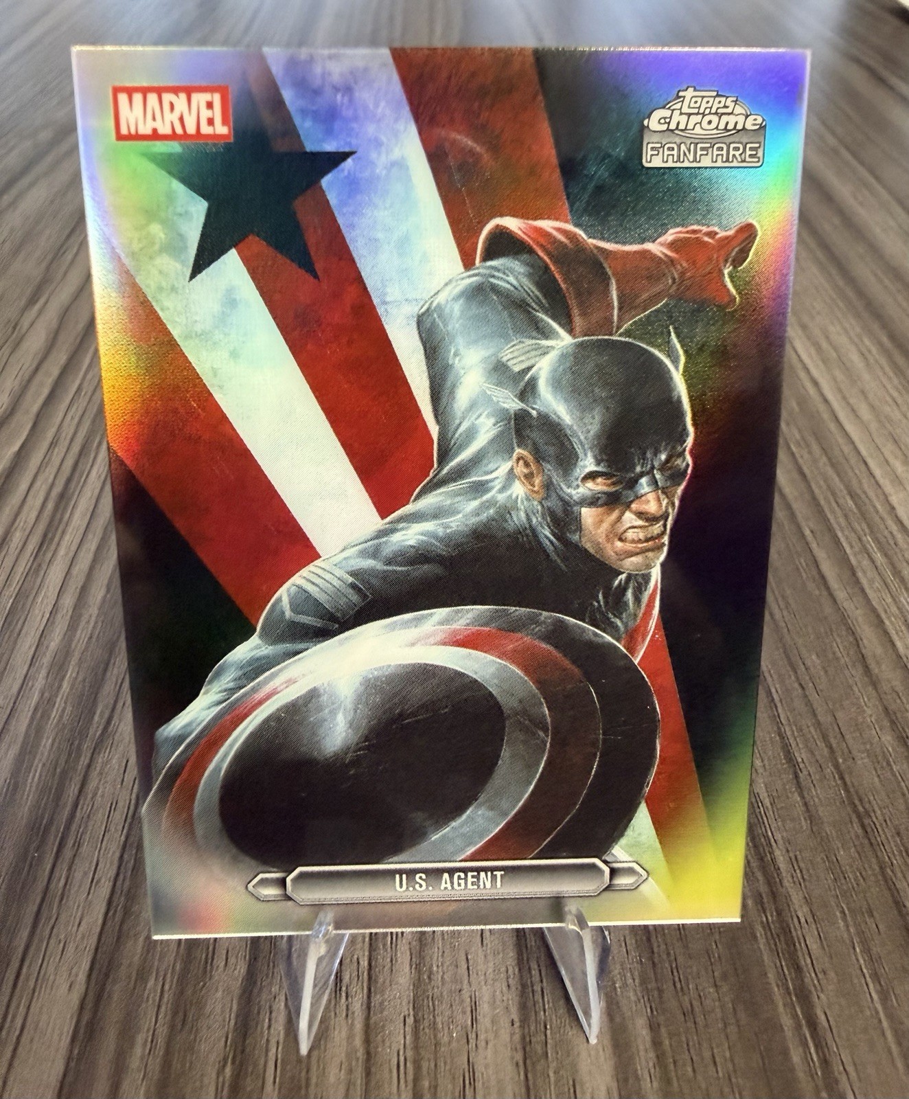 2026 Topps Cromo Marvel Comics Agente de Estados Unidos Fanfarria Refractor Inserto #FF-45