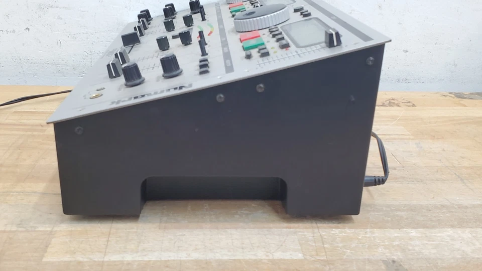 NUMARK CDMIX2 Mix 2 Pro CD Mixing DJ Console Mixer W/ Cord - Image 3 of 4