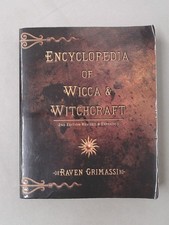 Encyclopedia of Wicca and Witchcraft, Raven Grimassi, Llewellyn P