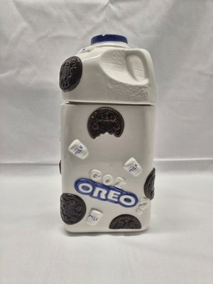 Oreo Cookie ceramic milk jug shape cookie jar Huston Harvest Gift Products LLC