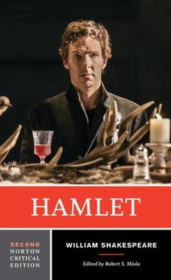 Hamlet: A Norton Critical Edition by William Shakespeare (English) Paperback Boo