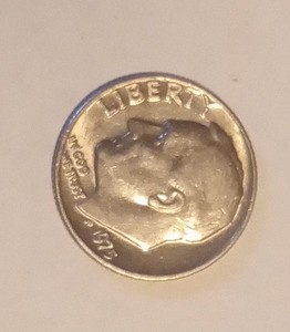 1975 Roosevelt Dime No Mint Mark Excellent Condition