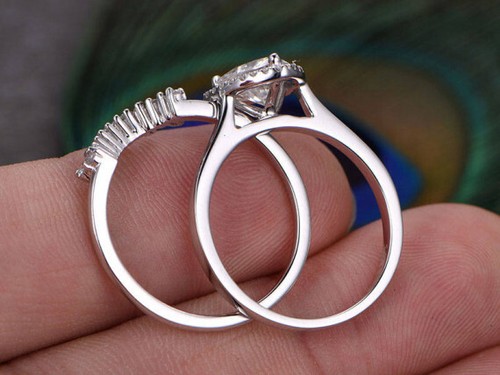 2.50Ct White Triangle Cut Simulated Diamond Bridal Ring Set 925 Sterling Silver - Picture 4 of 5