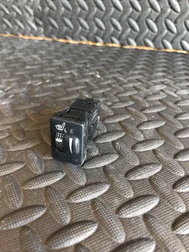 Toyota Avensis 2.0 D4D 2009-2014 Year Front Left Seat Heat Button 453484 - Picture 2 of 10