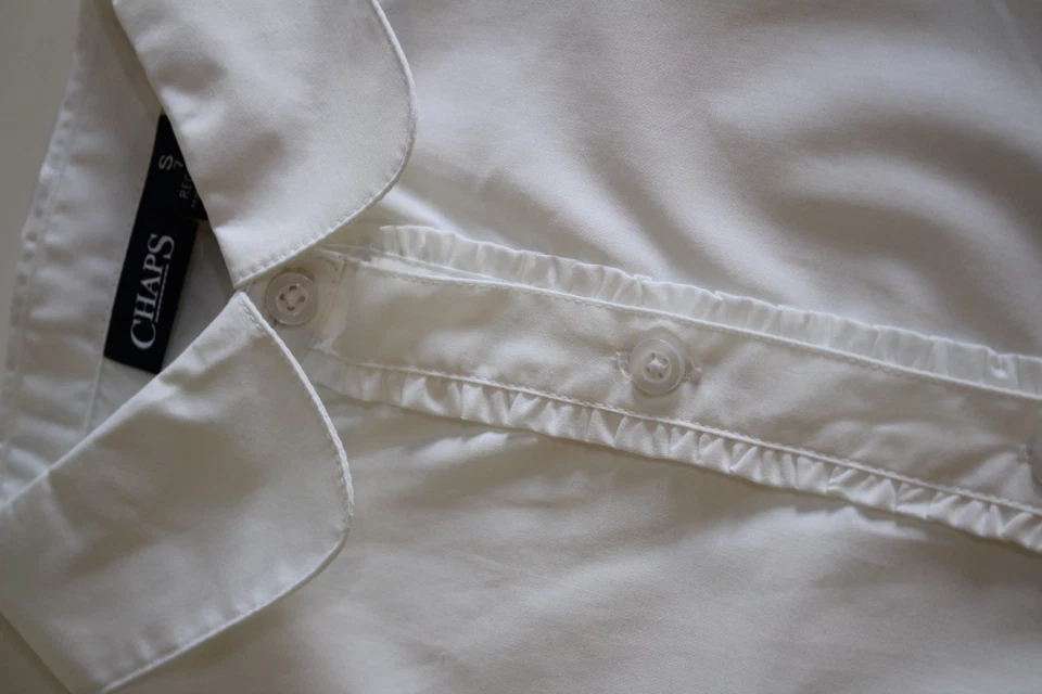 Blusa Uniforme Escolar Chaps Niña Blanca Con Botones Talla S 7 Foto 3 de 4