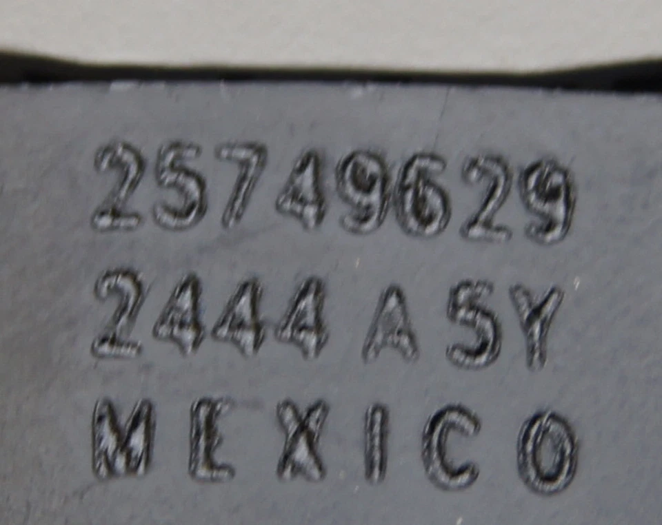 Conjunto de interruptor de radio control Buick LeSabre Park Avenue LH gris nuevo 25749629 2000-03 Foto 3 de 4