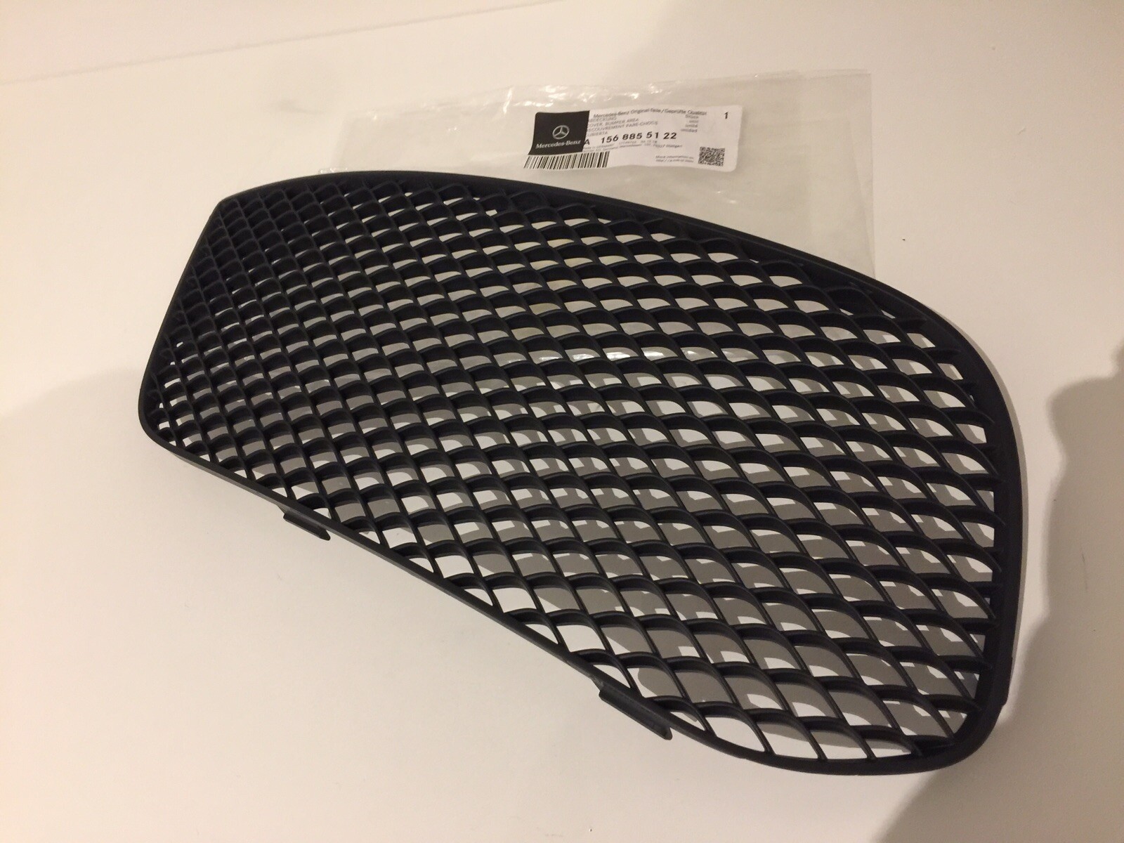 Genuine Mercedes-Benz GLA X156 Front Left AMG Lower Grill 