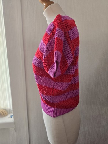 Red Half Sleeve Knit Top for Women's - Picture 3 of 3