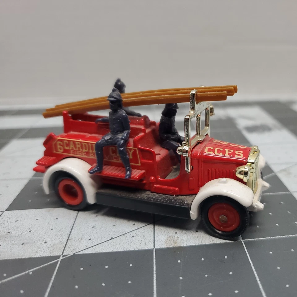 Days Gone  Fire Department Truck Made in England - Image 3 of 4