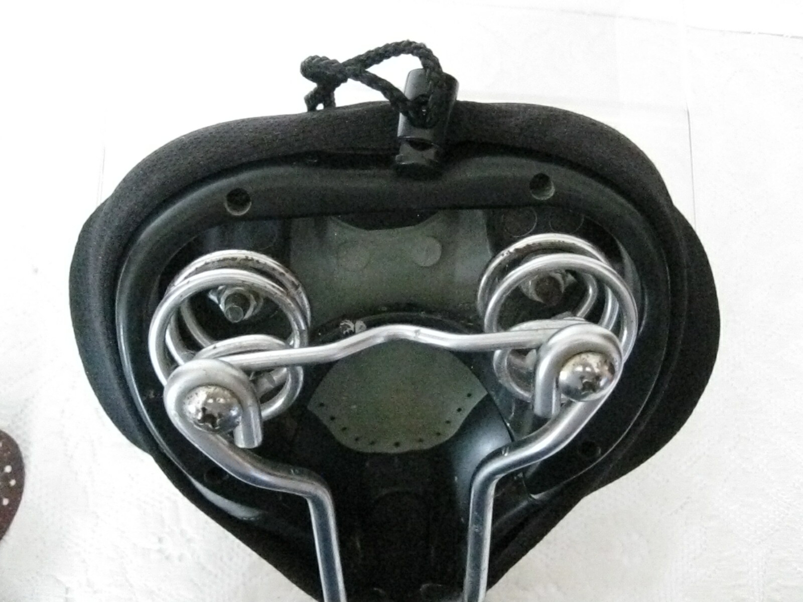 Schwinn Comfort Bike Seat  Double Gel Wide Saddle Cover Black EUC