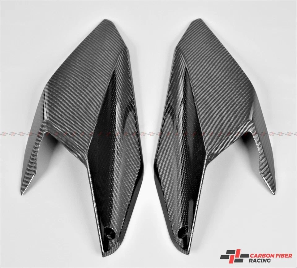 Paneles laterales superiores KTM 1290 Super Duke R 2017-2019 - 100 % fibra de carbono Foto 3 de 3