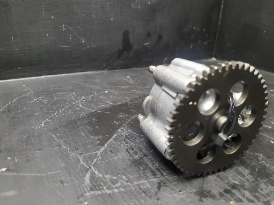 1985 Honda Xl600r Dry Sump Oil Pump Assembly - Image 2 of 4